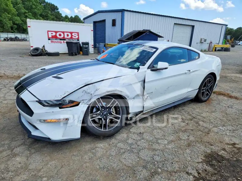 2020 Ford MUSTANG фото