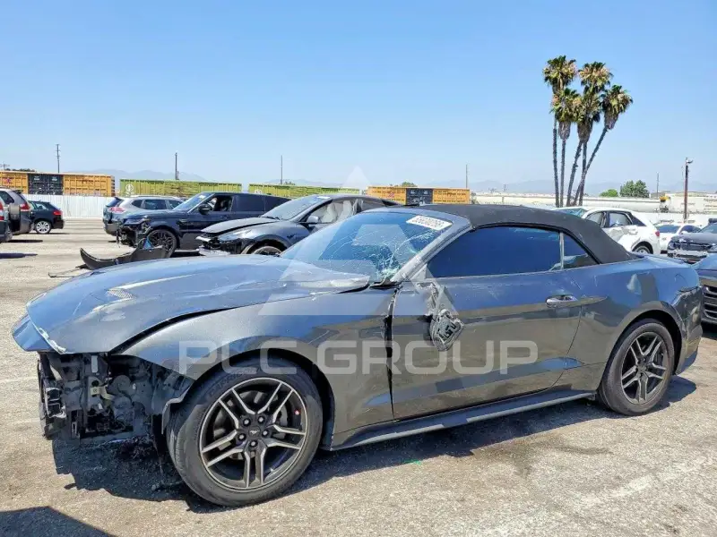 2020 Ford MUSTANG фото