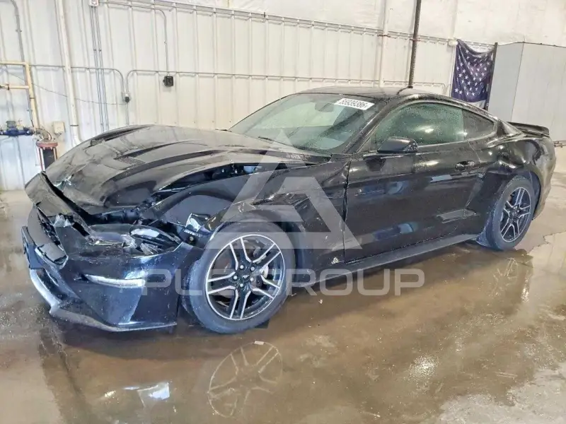 2020 Ford MUSTANG photo