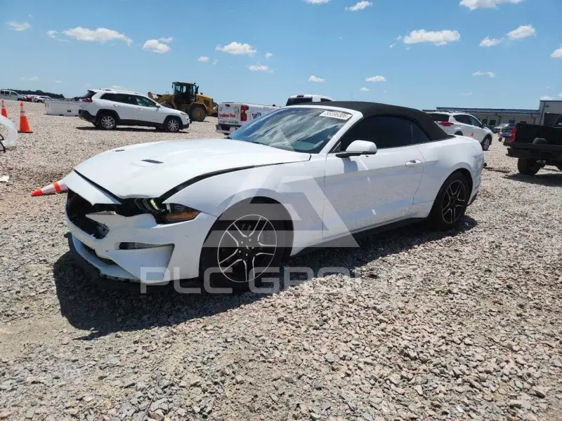 2020 Ford MUSTANG фото