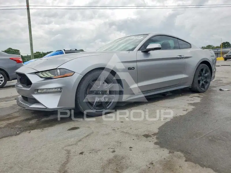 2020 Ford MUSTANG photo