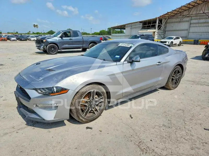 2020 Ford MUSTANG фото