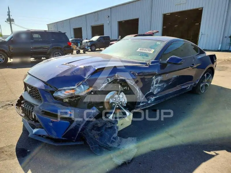 2020 Ford MUSTANG photo