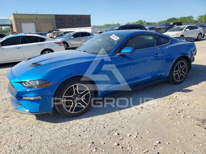 2020 Ford MUSTANG фото