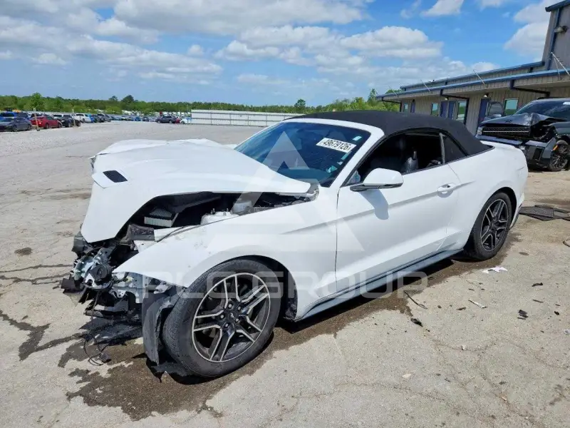 2020 Ford MUSTANG фото