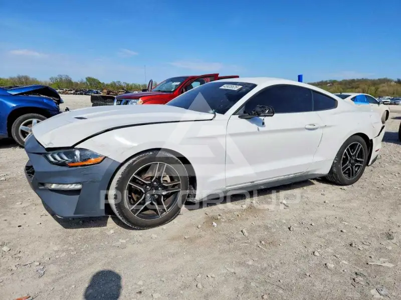 2020 Ford MUSTANG фото