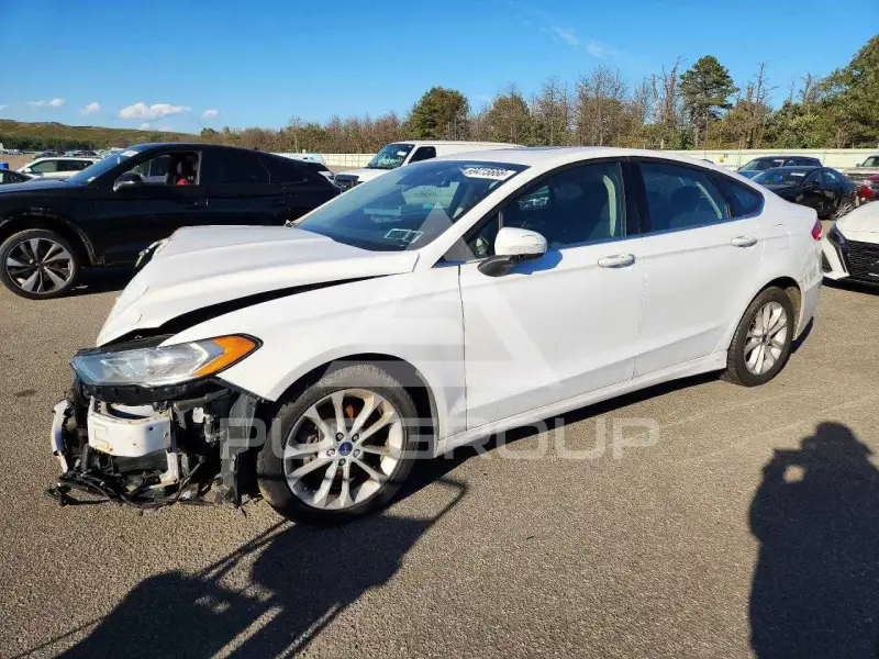 2020 Ford FUSION фото