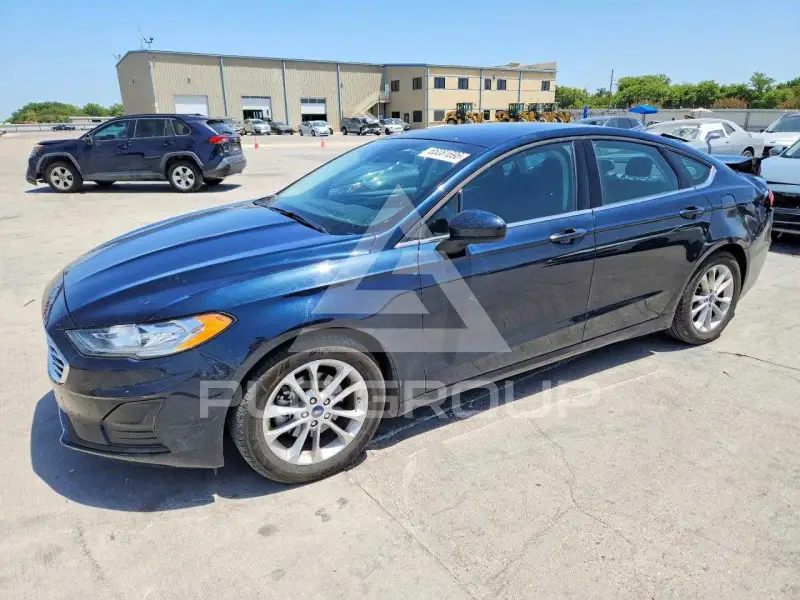 2020 Ford FUSION photo