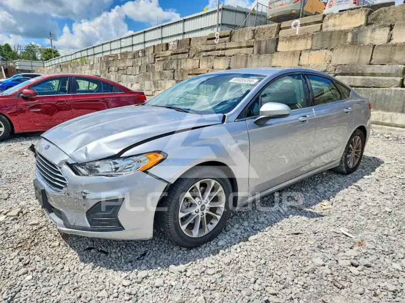 2020 Ford FUSION фото