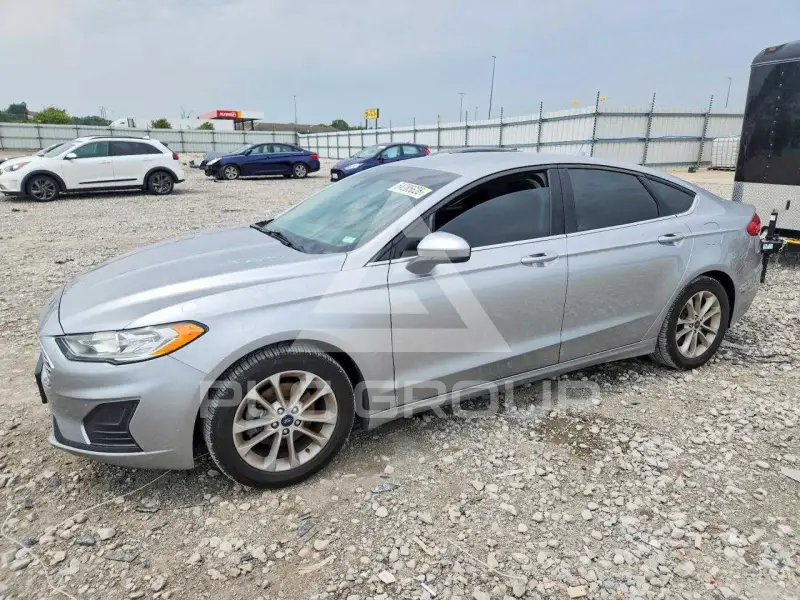 2020 Ford FUSION фото