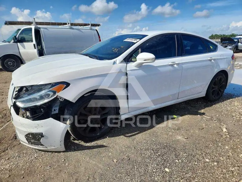 2020 Ford FUSION фото