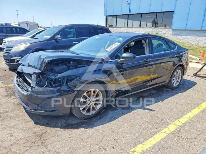 2020 Ford FUSION фото