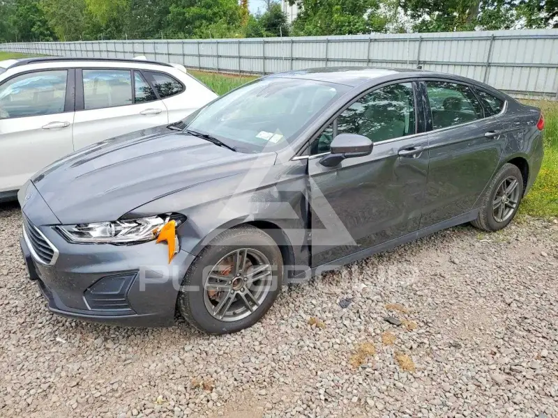 2020 Ford FUSION фото