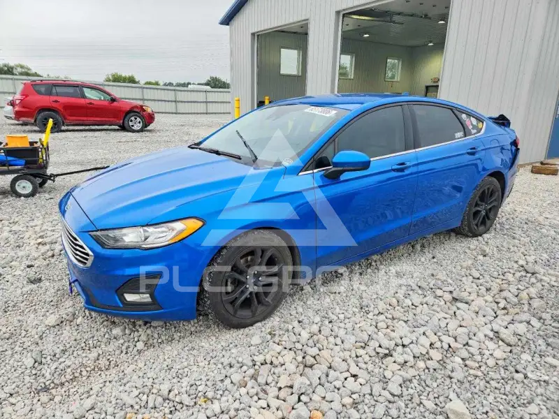 2020 Ford FUSION photo