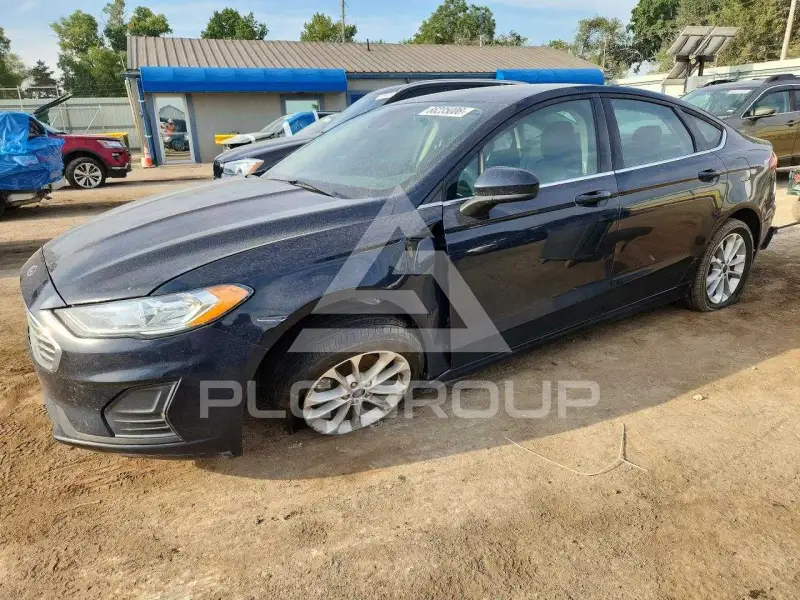 2020 Ford FUSION photo