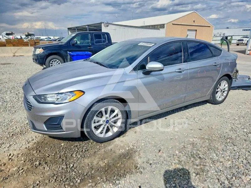 2020 Ford FUSION photo