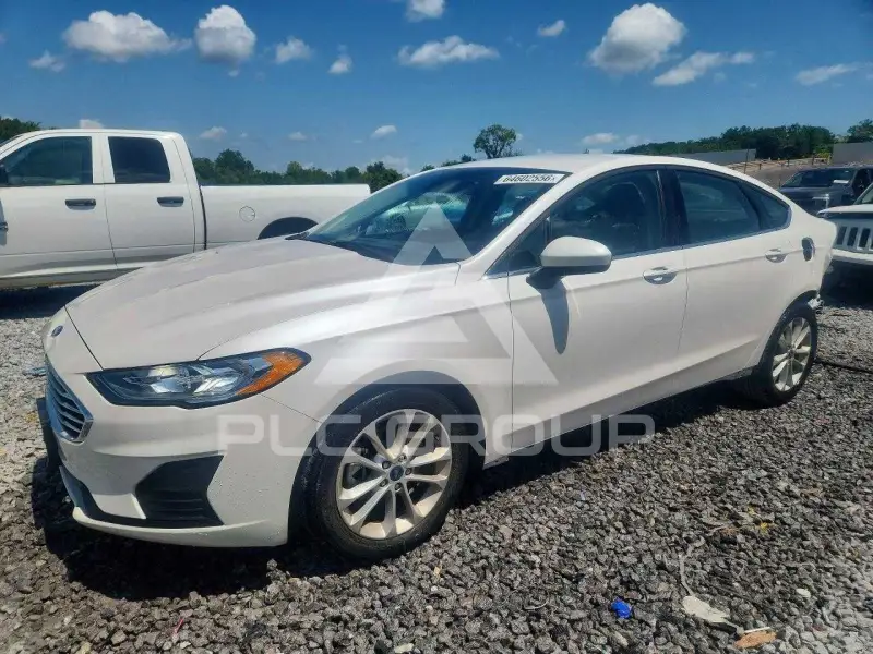 2020 Ford FUSION photo