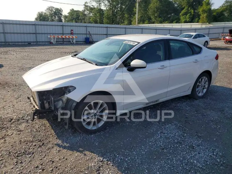 2020 Ford FUSION фото