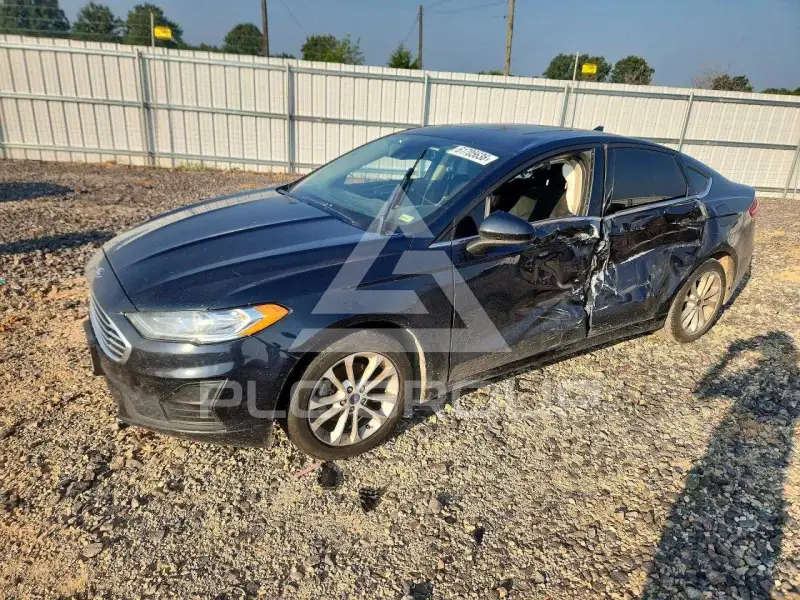 2020 Ford FUSION photo