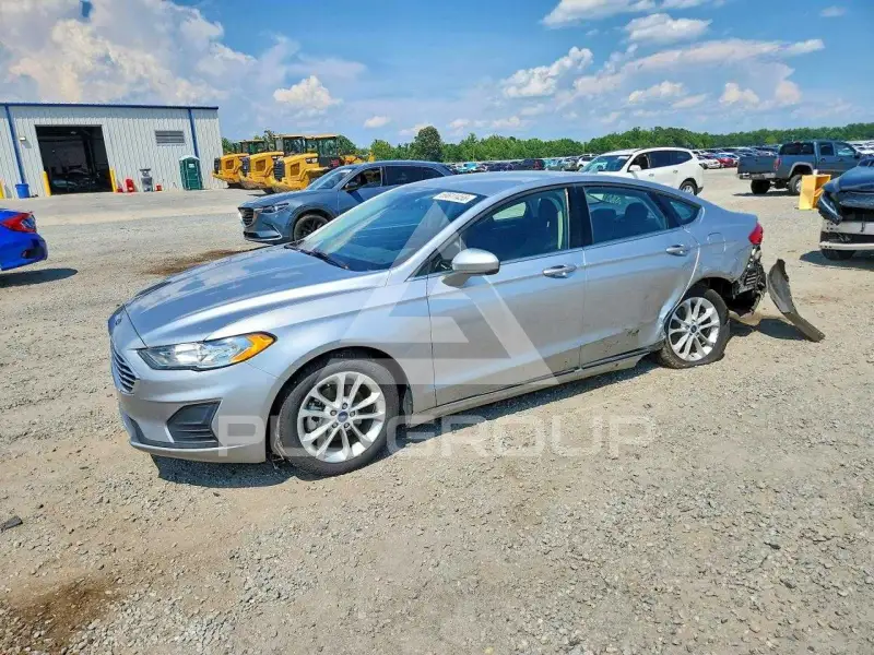 2020 Ford FUSION photo
