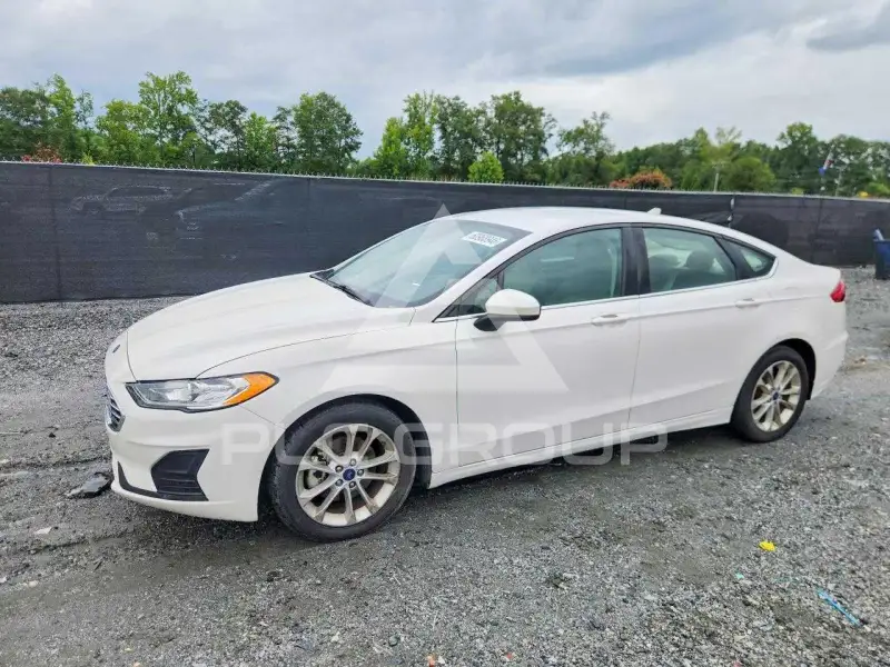 2020 Ford FUSION photo