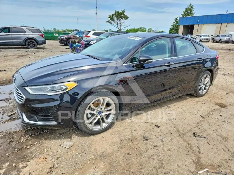 2020 Ford FUSION photo