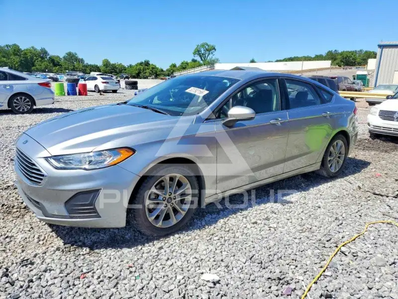 2020 Ford FUSION photo