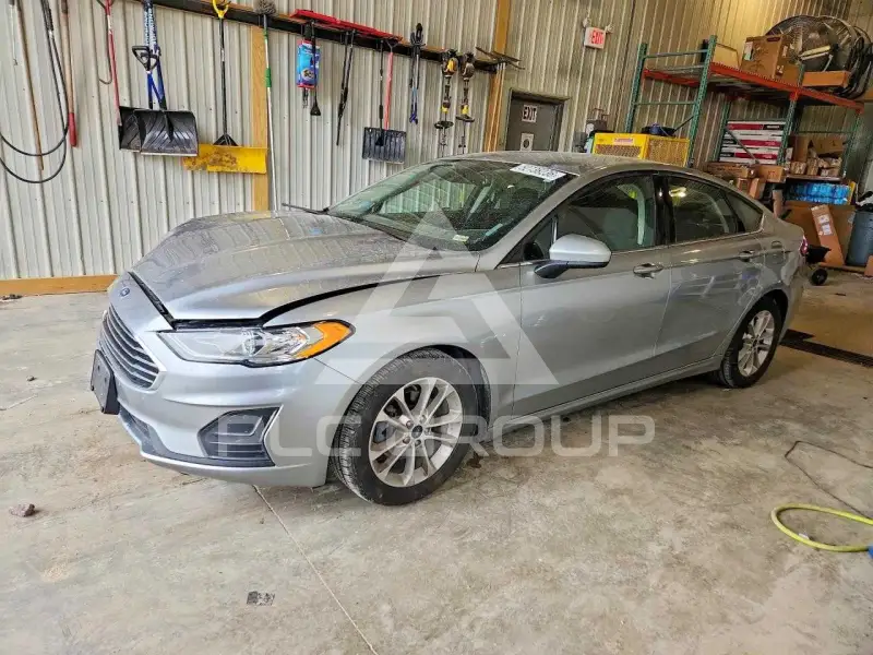 2020 Ford FUSION фото