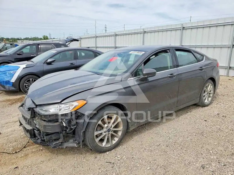 2020 Ford FUSION фото