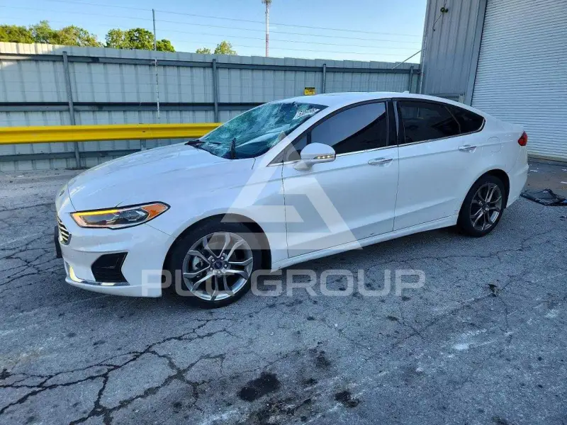 2020 Ford FUSION фото