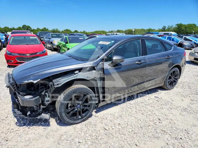 2020 Ford FUSION фото