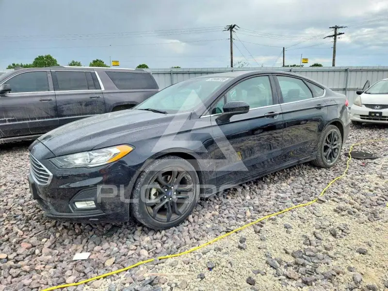 2020 Ford FUSION фото