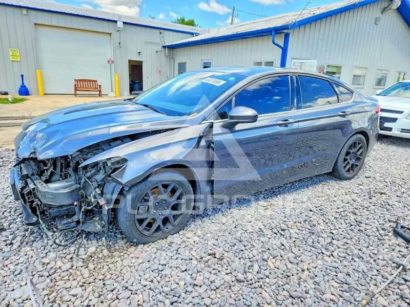 2020 Ford FUSION photo