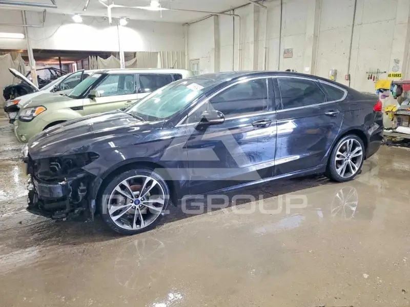 2020 Ford FUSION фото