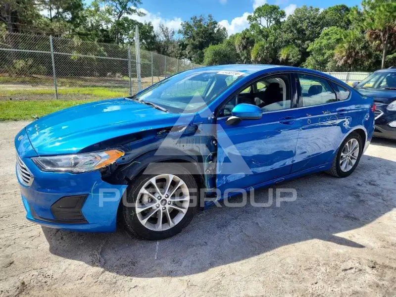 2020 Ford FUSION photo