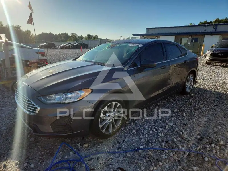 2020 Ford FUSION photo