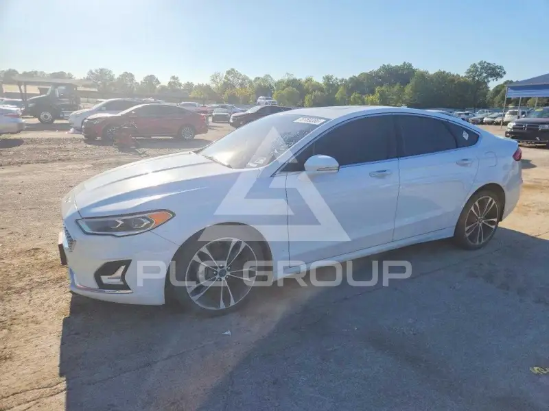 2020 Ford FUSION photo