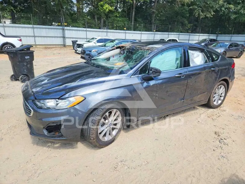 2020 Ford FUSION фото