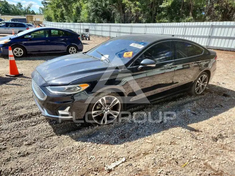 2020 Ford FUSION photo