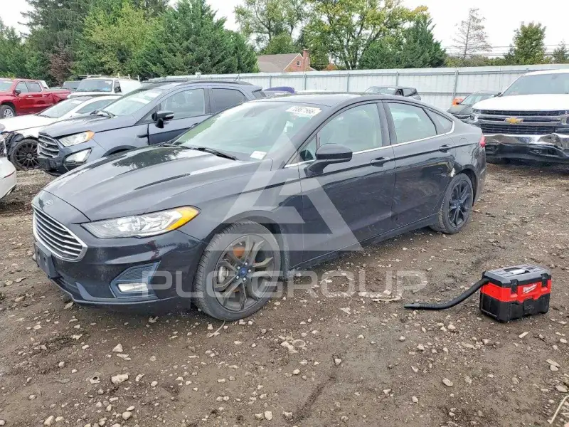 2020 Ford FUSION фото