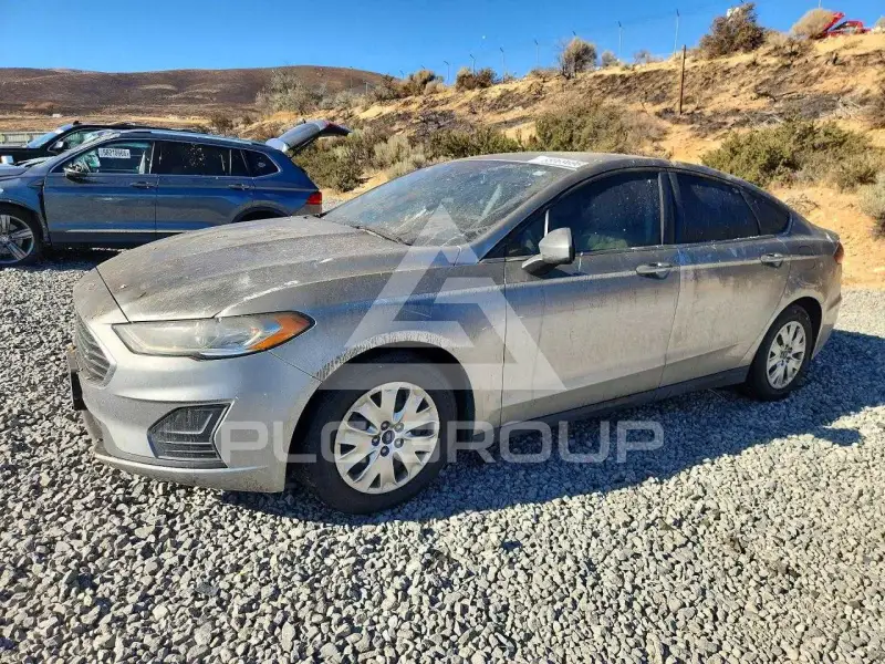 2020 Ford FUSION фото