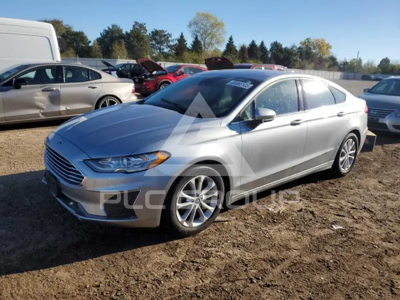 2020 Ford FUSION фото