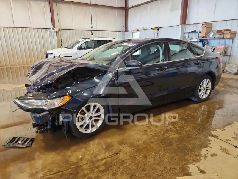 2020 Ford FUSION фото