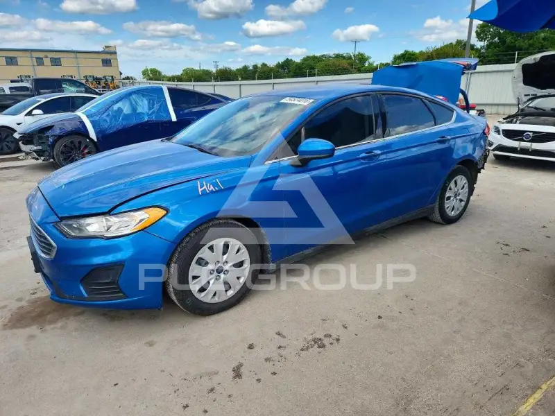 2020 Ford FUSION photo