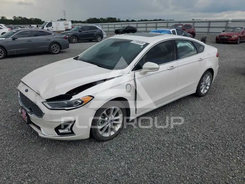 2020 Ford FUSION photo