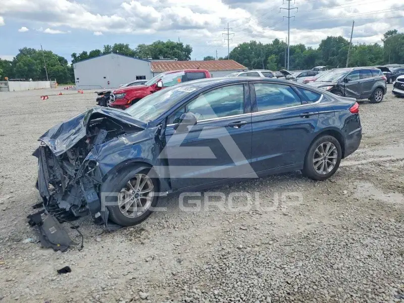 2020 Ford FUSION фото