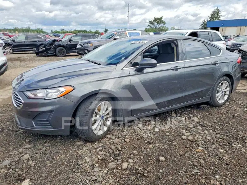 2020 Ford FUSION photo