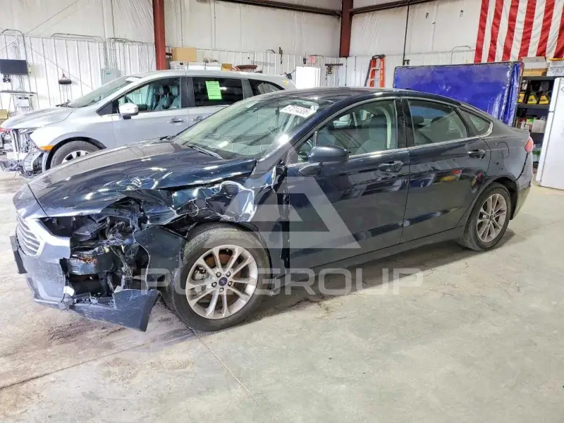 2020 Ford FUSION фото