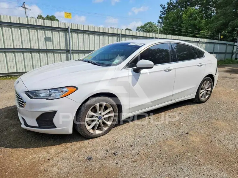 2020 Ford FUSION photo