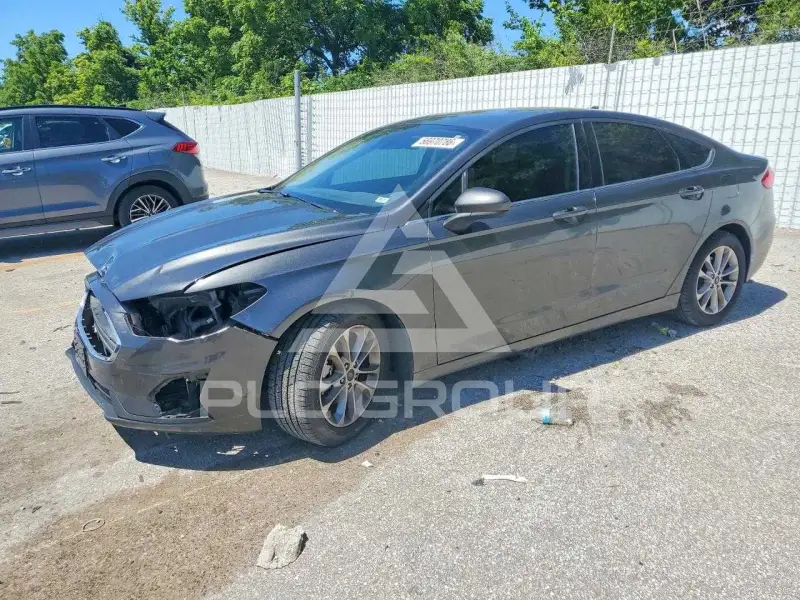 2020 Ford FUSION photo